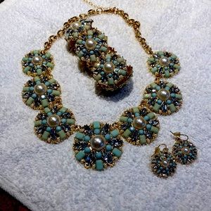 Statement necklace - bracelet - earrings set